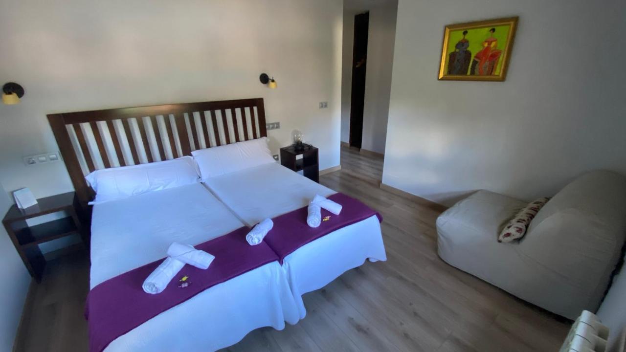 Hotel La Cuna Del Sella Oseja de Sajambre Buitenkant foto