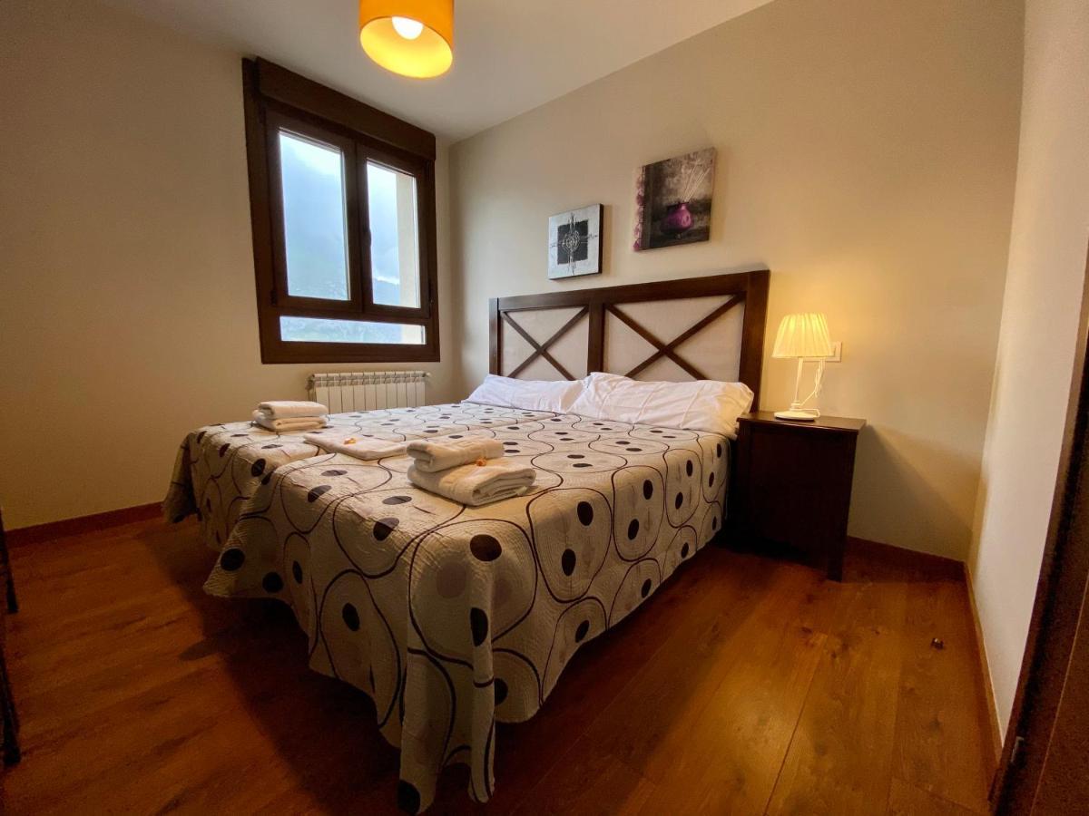 Hotel La Cuna Del Sella Oseja de Sajambre Buitenkant foto
