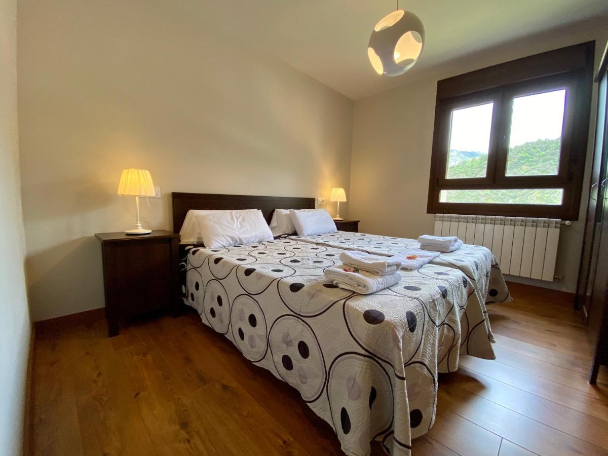 Hotel La Cuna Del Sella Oseja de Sajambre Buitenkant foto