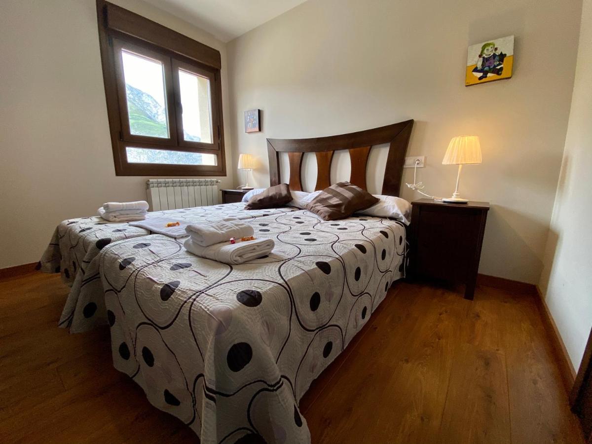 Hotel La Cuna Del Sella Oseja de Sajambre Buitenkant foto
